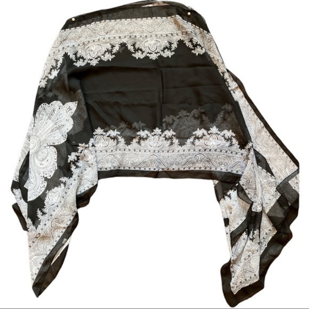 Sheer gorgeous poncho wrap, Pearls closure at top of shoulders, black and white